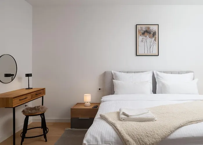 Apartment Mona - Dvosobni Stan *